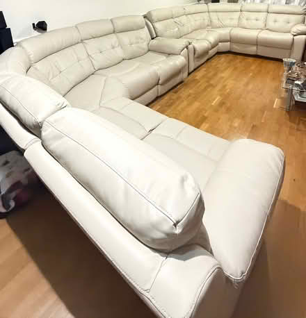Photo of free 2x 6-Seater Corner Recliner Sofas (Neasden NW10) #3