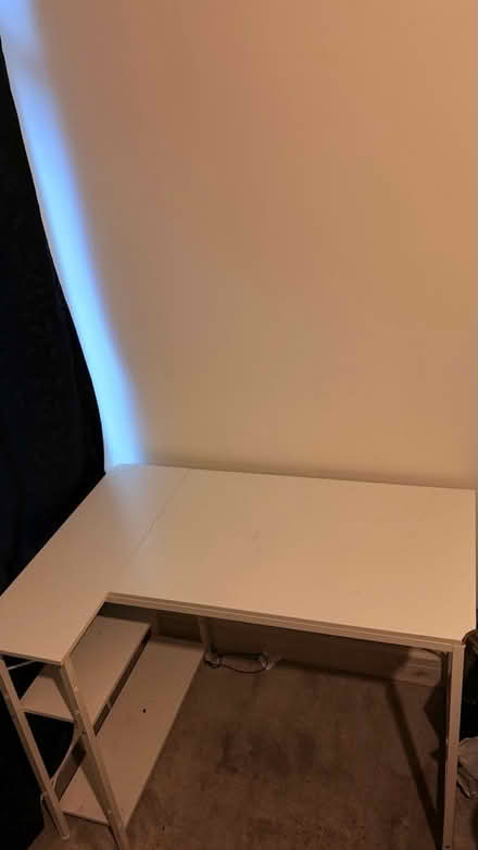 Photo of free Work Table (Streatham SW16) #2