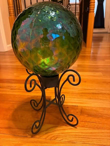 Photo of free Blue/green garden globe (Saugerties) #1