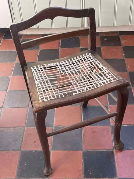 Photo of free Pretty little chair (Wirksworth DE4) #1