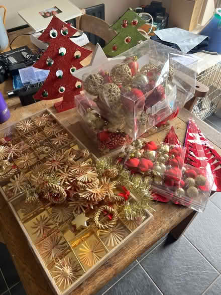 Photo of free Lot of Christmas decorations (Bromsgrove B61) #1