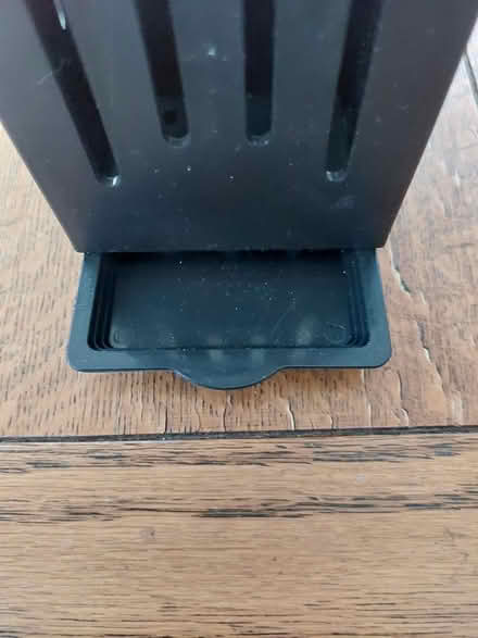 Photo of free Small plastic pen holder (Allestree DE22) #4