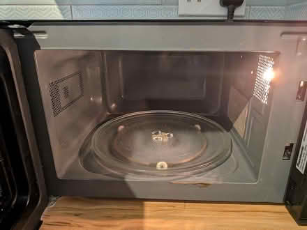 Photo of free Microwave working condition (Woodberry Down, N4) #3