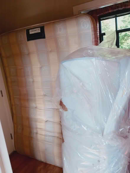 Photo of free King sized mattress and topper (Richmond Hill LS9) #1
