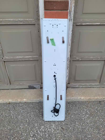 Photo of free Fluorescent Light Fixture (Etobicoke) #2