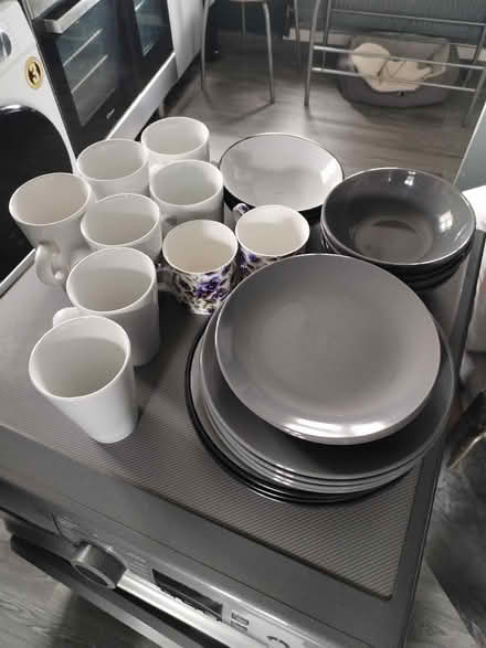 Photo of free Selection of Crockery (Rawtenstall BB4) #2