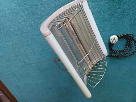 Photo of free Electric fire (Leire LE17) #2