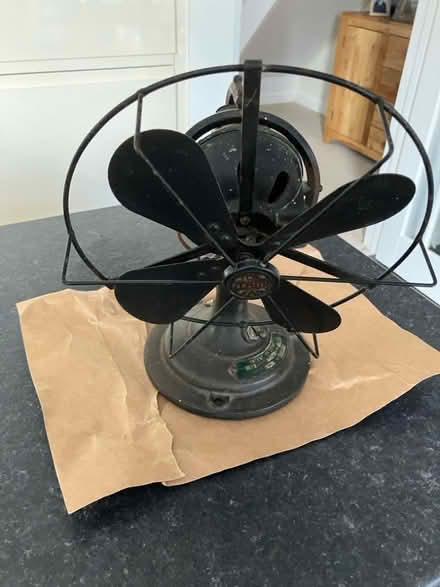 Photo of free Vintage fan - not working (Wivenhoe CO7) #1