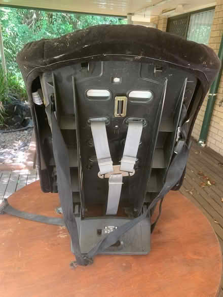 Photo of free Safe & Sound Toddlers Car Seat (Springwood) #2