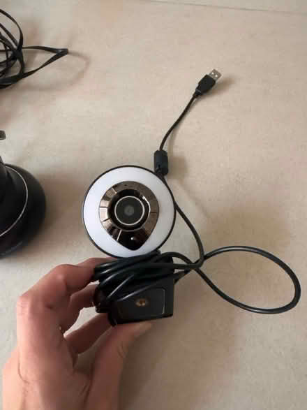 Photo of free Webcam and speaker (Chilbolton Ave, SO22 5RQ) #2