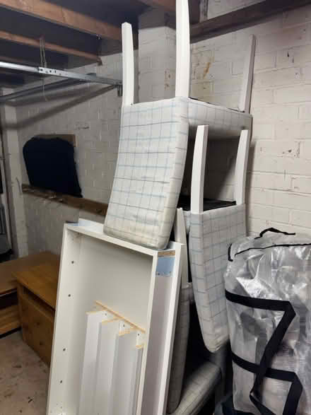 Photo of free White Gloss Table and 4 Chairs (Wellingborough NN8) #1