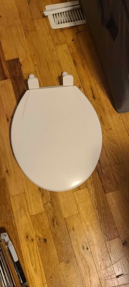 Photo of free White round Toilet seat (South beacon hill) #1