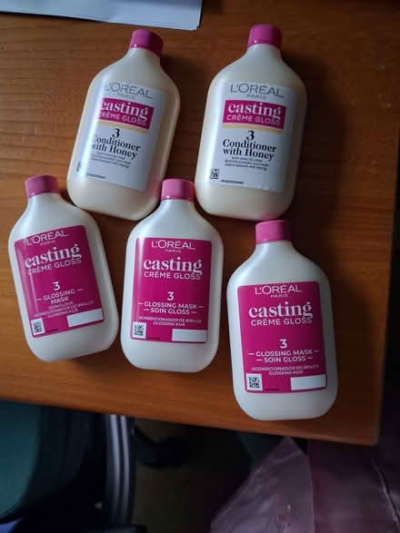 Photo of free L'Oreal conditioner (Glenleigh Park TN39) #1