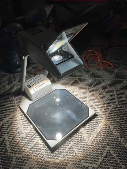 Photo of free Vega portable overhead projector plus spare bulb (Bury Park LU3) #1
