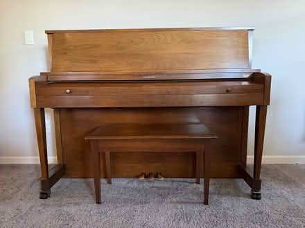 Photo of free Piano (Tualatin) #2