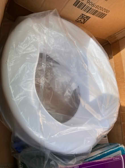 Photo of free Raised toilet seat (Walderslade Bottom ME5) #1