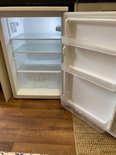 Photo of free Under counter fridge (Battersea SW11) #1