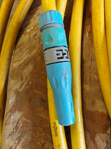 Photo of free Hozelock Yellow Hose Pipe, Tricoflex Ultraflex 25mm (1") (Gilstead BD16) #3