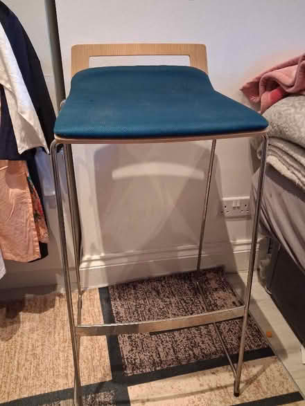 Photo of free 4 Sedus Meet Chair MT-902 in Blue Blue and White (Askew Road W12) #3