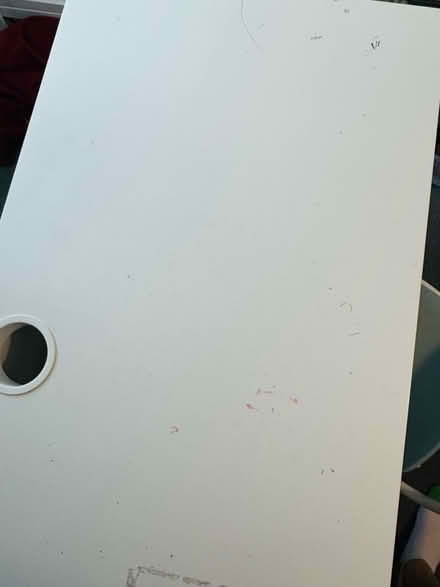 Photo of free Ikea Micke desk (Aylesbury HP19) #3