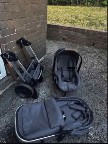Photo of free Baby car seat/push chair (Ecclesfield) #2