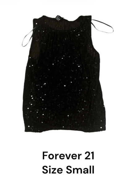 Photo of free Forever 21 Woman’s Top #2 (Brooklyn Storage) #1