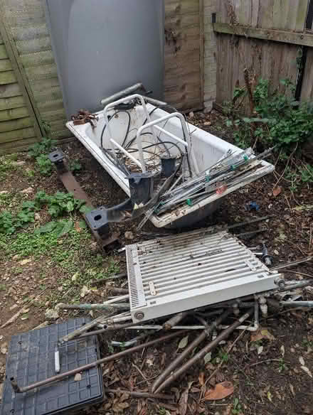 Photo of free Cast iron bath and scrap metal (Fakenham NR21) #1