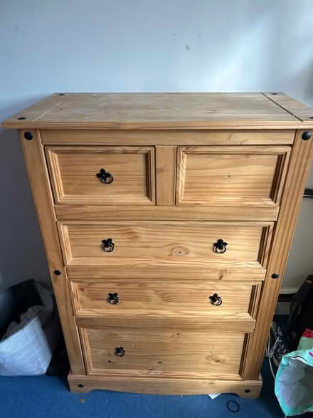 Photo of free Large chest of drawers (Streatham SW16) #1