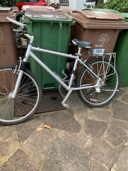 Photo of free Ladies bike (Wallington SM6) #1