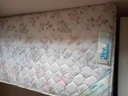 Photo of free Single bed, drawer divan (Kidlington OX5) #4