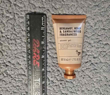 Photo of free Bergamot Hemp Sandalwood Shower Gel (West 7th) #3