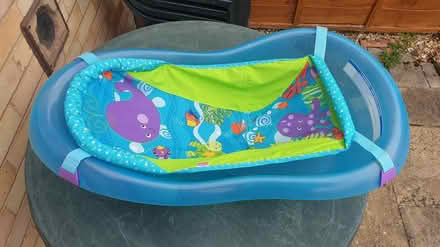 Photo of free Fisher price baby bath with sling (Harefield UB9) #1