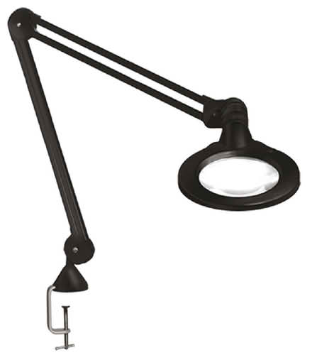 Photo of Magnifying Glass Lamp With Bench Clamp (Buxton Central SK17) #1