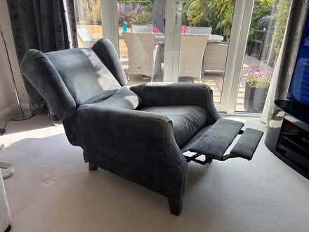 Photo of free comfortable reclining chair (Bourne End SL8) #3
