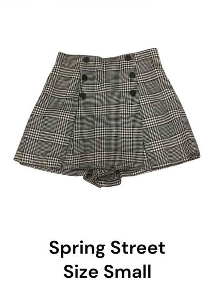 Photo of free Spring Street Women’s Skorts (Brooklyn Storage) #1