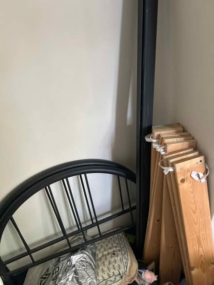 Photo of free Single bed (Streatham SW16) #1