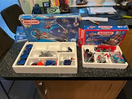 Photo of free meccano (Longlevens GL2) #2