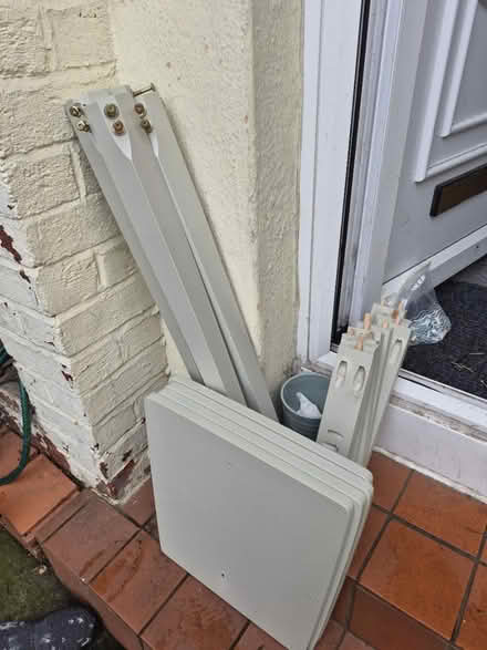 Photo of free Dining table and 4 chairs (L8 Dingle) #4