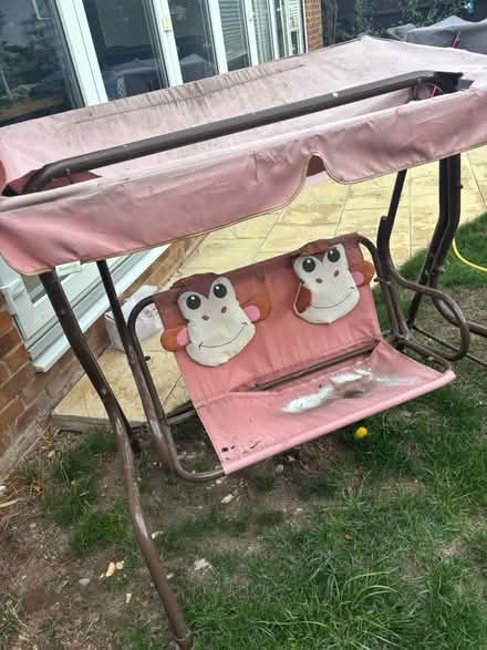 Photo of free Children’s swing (42 willow lane milton OX14) #3