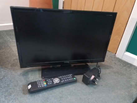 Photo of free 19 inch TV (Hayling Island PO11) #1