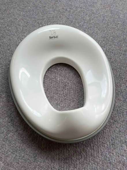 Photo of free Toddler toilet seat (South Croydon CR2) #1