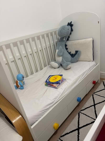 Photo of free Baby cot / toddler bed (N14 6BZ) #1
