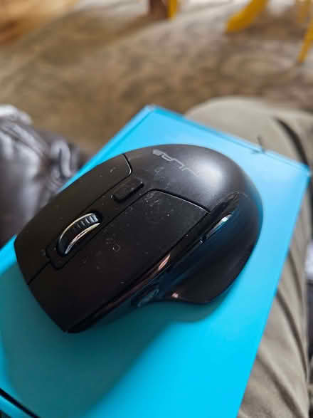 Photo of free Wireless mouse (Ebley GL5) #2