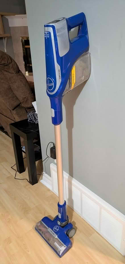 Photo of free Hoover cordless stick vac (Hazeldean/Castlefrank area) #2