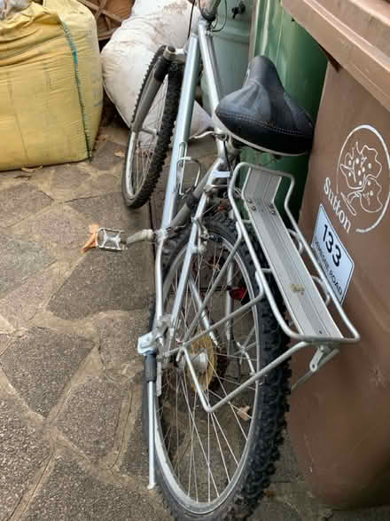 Photo of free Ladies bike (Wallington SM6) #2