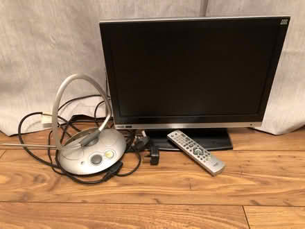 Photo of free Tv (Ox3) #1