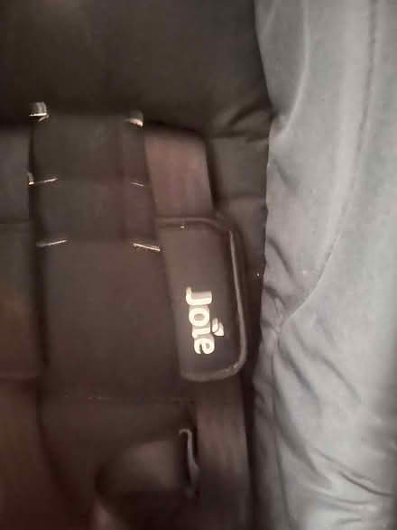 Photo of free Joie baby new born car seat (Court Hey L16) #3