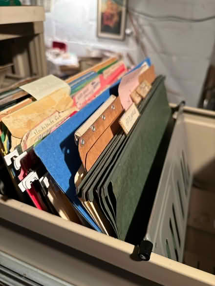 Photo of free hanging file folders (32 Ridge Road, 48069) #1