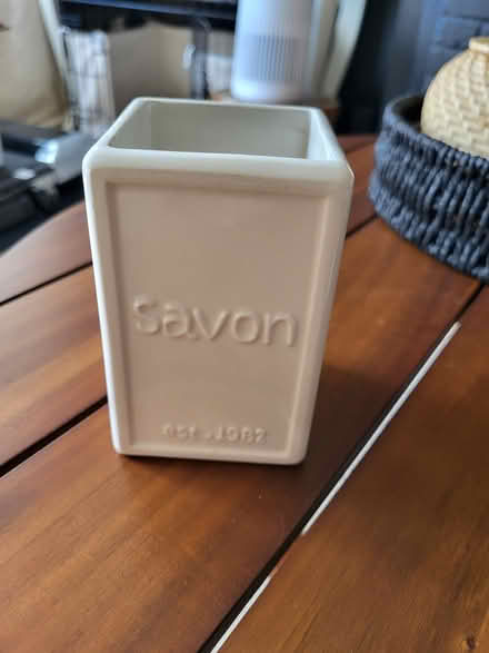 Photo of free Bathroom Ceramic Toothbrush Holder (RG23 Winklebury) #1