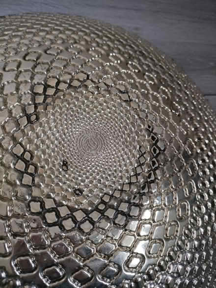 Photo of free Decorative bowl Diameter 38.5 cm about 15" (Skerton LA1) #4